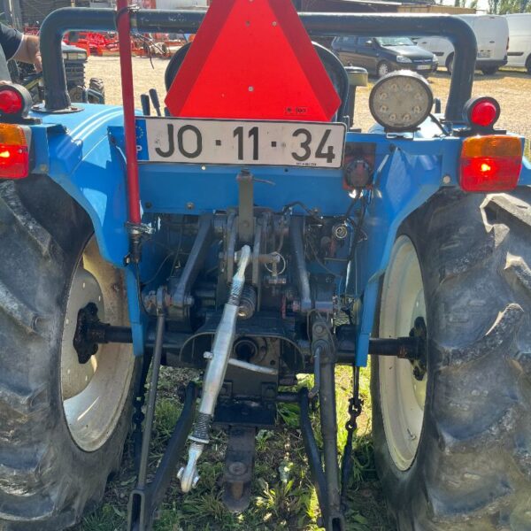 TRATOR HINOMOTO E2304 - Image 4