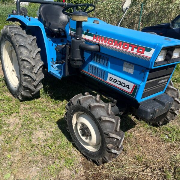 TRATOR HINOMOTO E2304 - Image 2