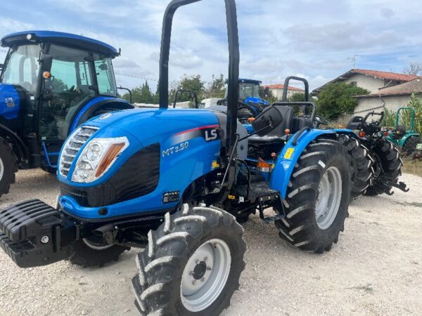 TRATOR LS MT3.50