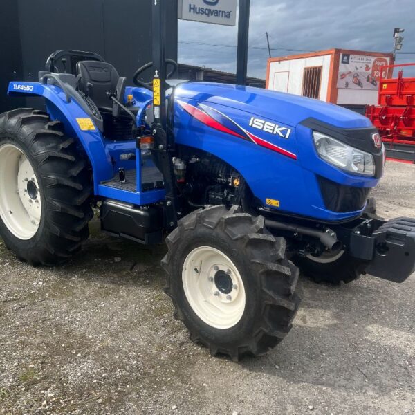 TRATOR ISEKI TLE4550