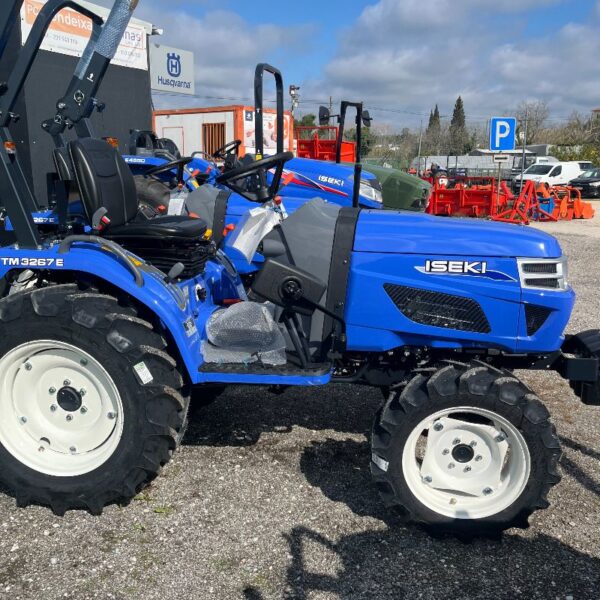 TRATOR ISEKI TM3247E